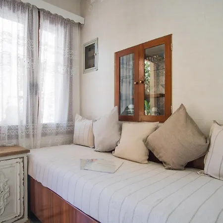 Apartment Amelia's House Old Town